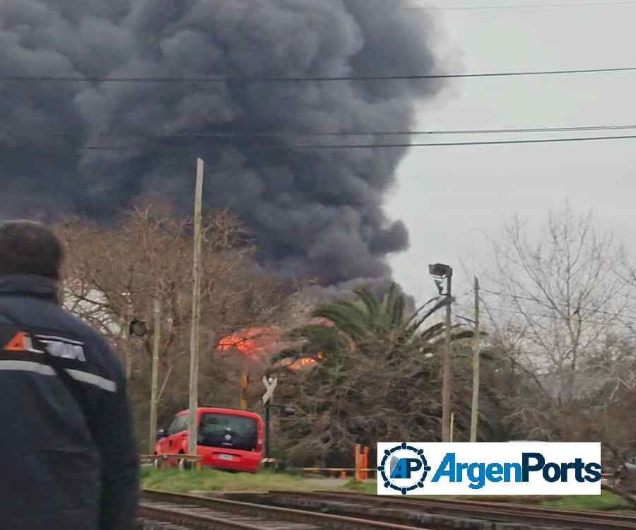 INCENDIO YPF ENSENADA